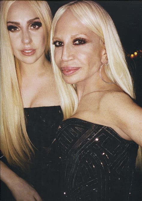 donatella versace lady gaga penelope cruz|lady gaga oggi.